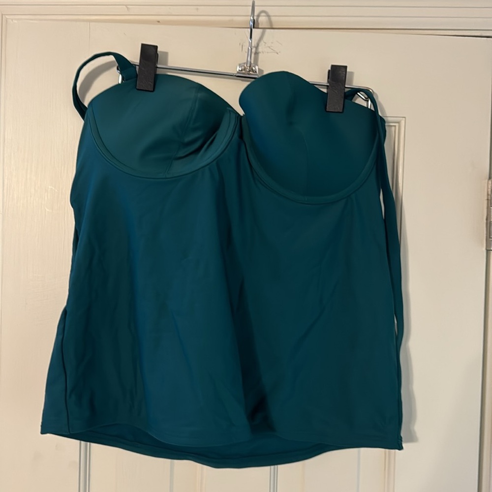 Old Navy bathing suit. Teal. Size Large. Worn once.